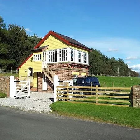 The Signal Box At Cliburn Station Feriehus